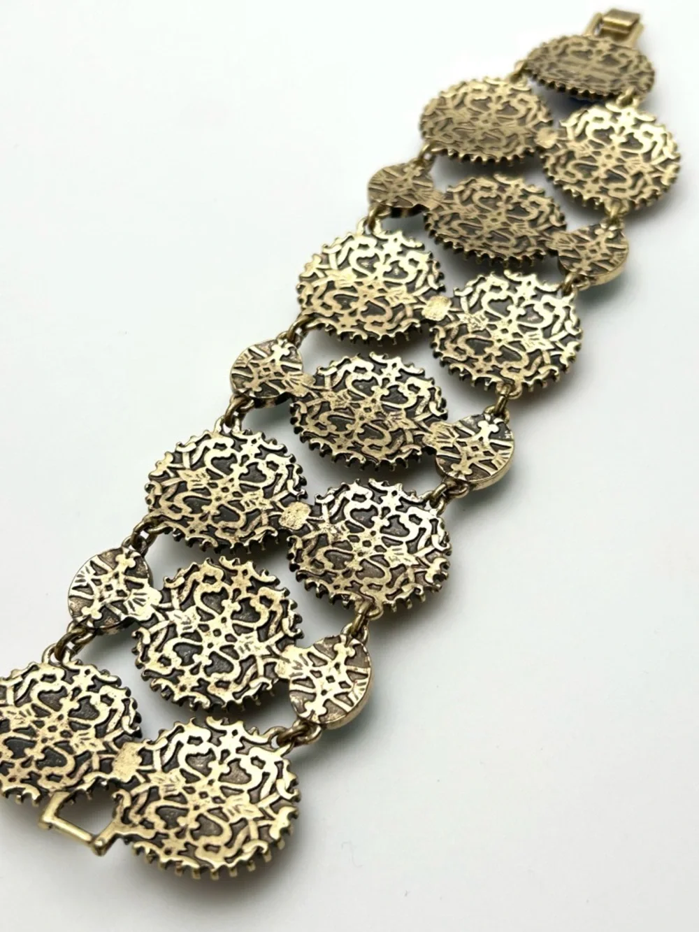 Lucky Brand Blue Linked Gold Bracelet